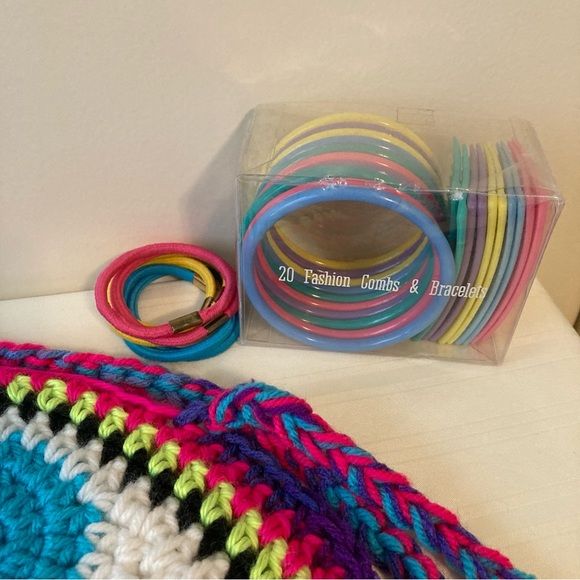 Girls Cute & Fun Bundle - Hand crocheted evil eye bag and accessories - Picture 2 of 5